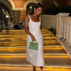 ZARA EMBROIDERED MIDI SKIRT BLOGGERS FAVORITE 4786 241